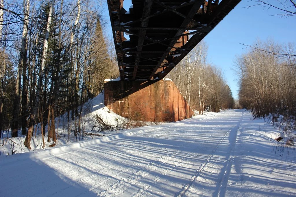 Hurley Rail Crossing